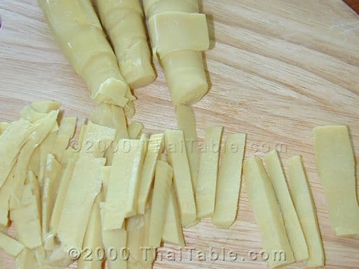 Beef and Bamboo Shoot Curry step 2