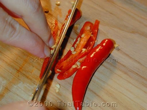 Clams in Hot Basil step 2
