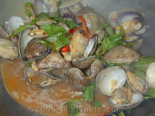 Clams in Hot Basil step 7