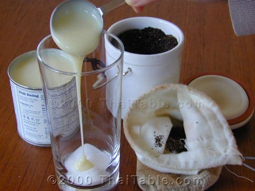 Cold Thai Tea step 2