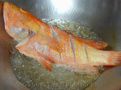 Fried Fish with Tamarind Sauce step 2