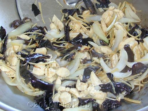 Ginger and Chicken Stir Fry step 5