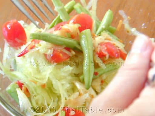 Green Papaya Salad step 4