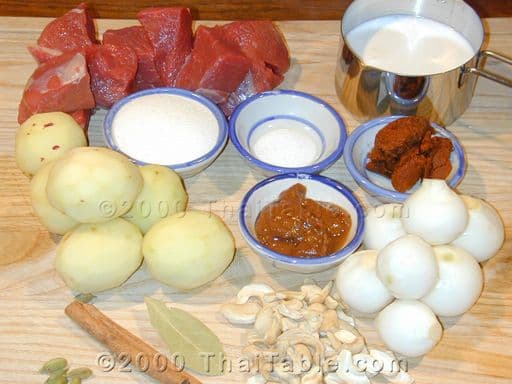 Masaman Curry step 1