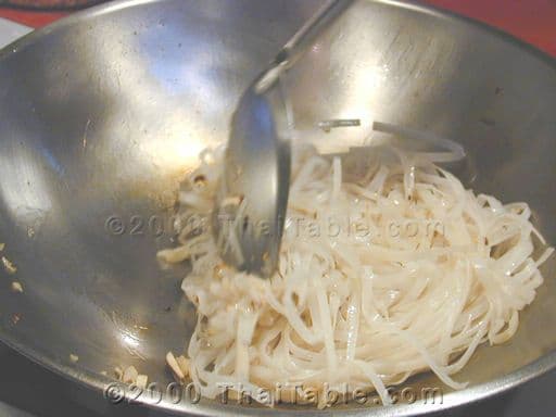 Pad Thai step 3