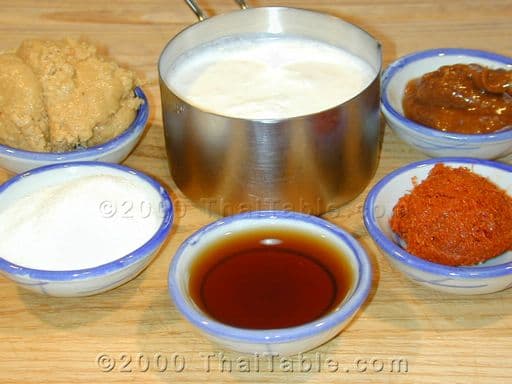 Peanut Sauce for Satay step 1