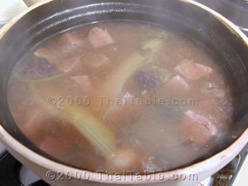 Slow Cooked Beef in Spices step 4