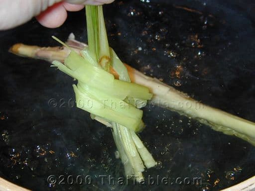 Tom Yum Goong step 2