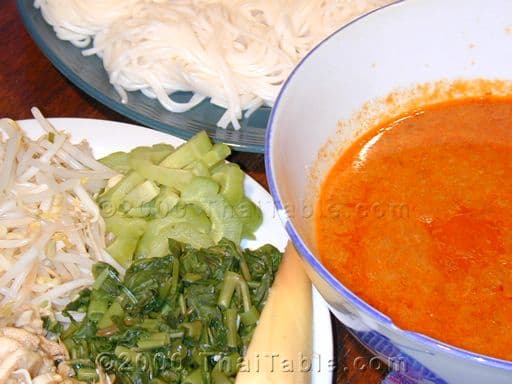 Noodles with Fish Curry Sauce step 1
